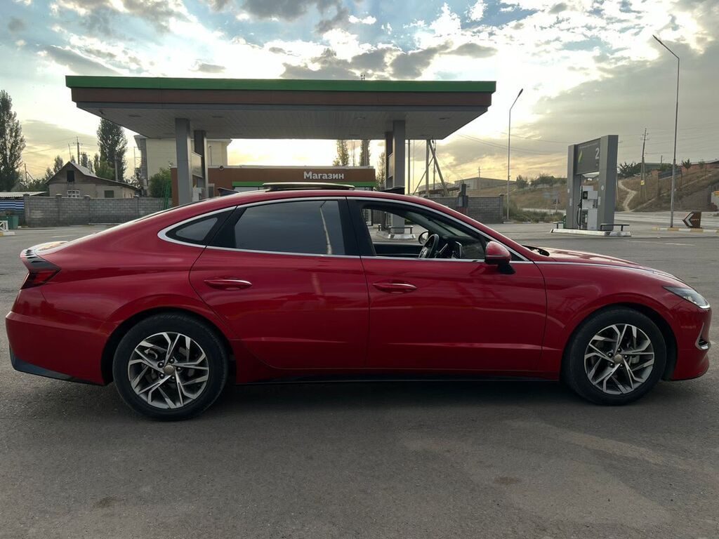 Hyundai Sonata: 2019 г., 2 л, Автомат, Газ, Седан: фото 8