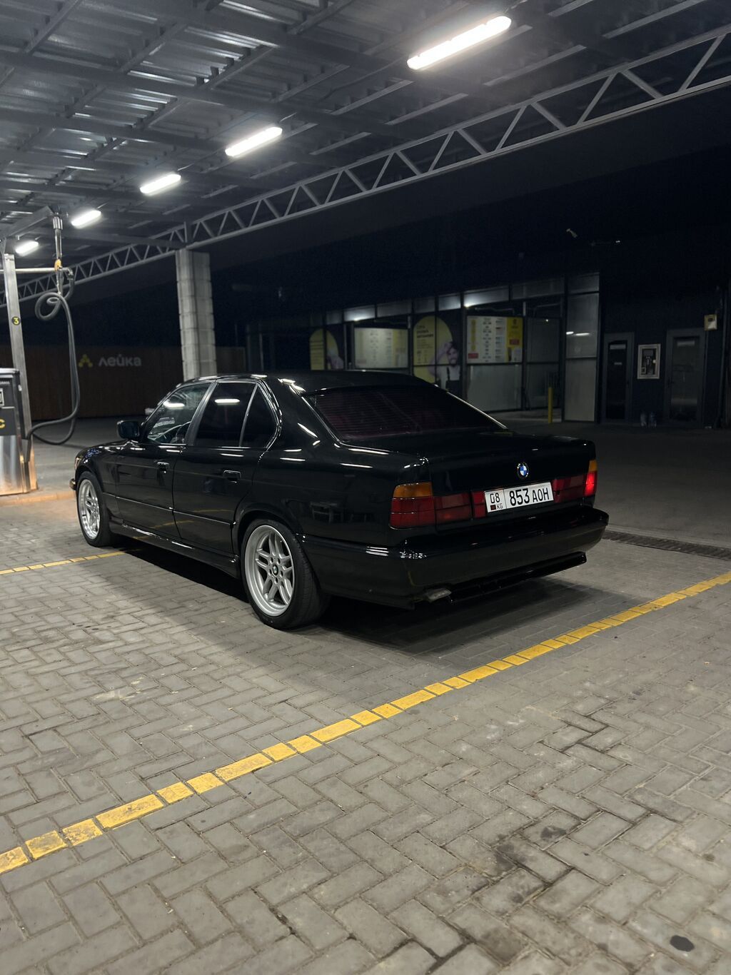 BMW 520: 1992 г., 2 л, Механика, Бензин, Седан: фото 6