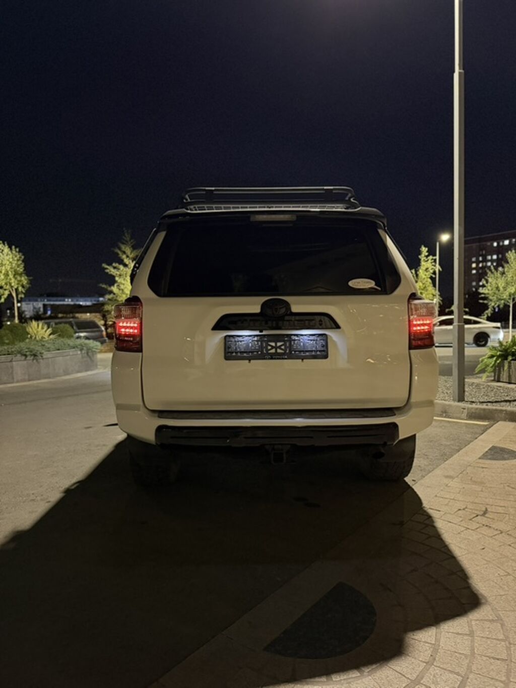 Toyota 4Runner: 2020 г., Бензин, Внедорожник: фото 4