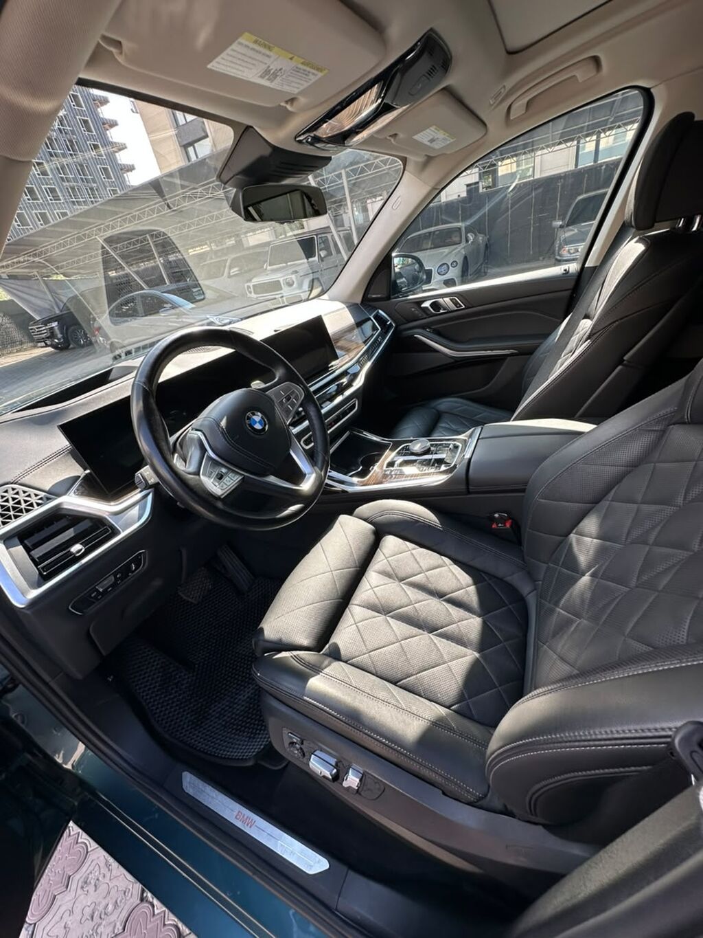 BMW X7: 2022 г., 3 л, Автомат, Бензин, Внедорожник: фото 4