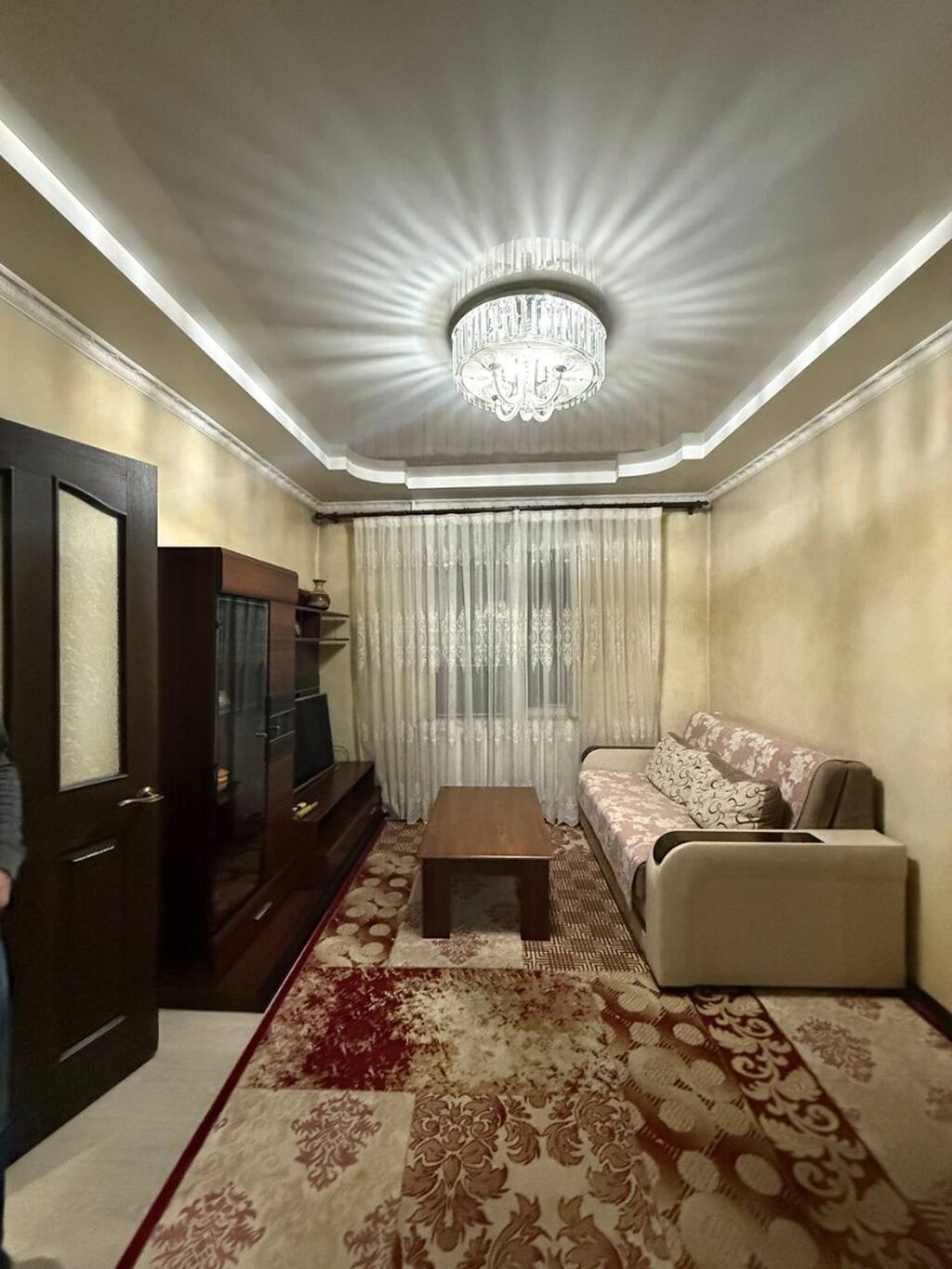 6 комнат и более, 250 м², 6 соток, Бишкек, Дордой рынок / базар Риэлтор: фото 5