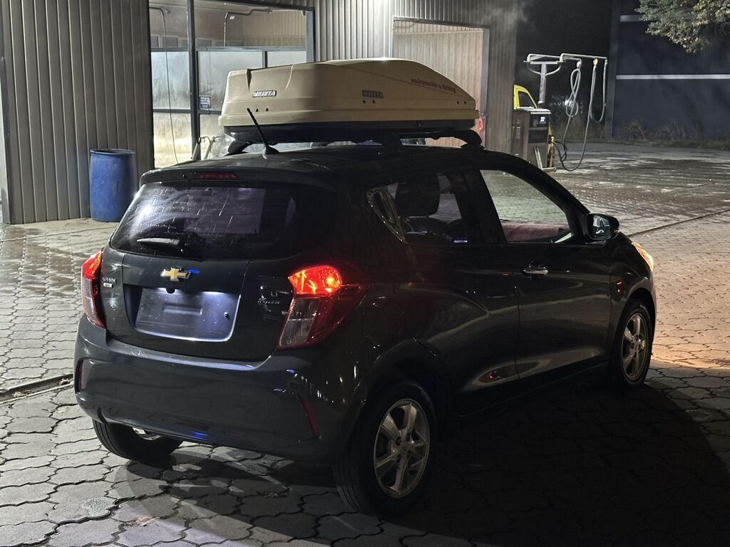 Chevrolet Spark: 2017 г., 0.1 л, Автомат, Бензин, Хэтчбэк: фото 6