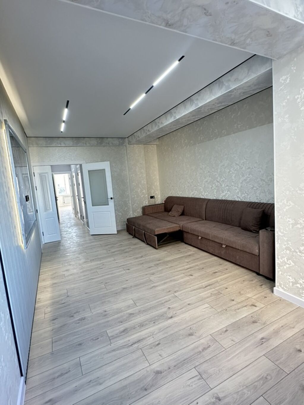 2 комнаты, 66 м², Молодая Гвардия 106 серия, 6 этаж, Дизайнерский ремонт: фото 2