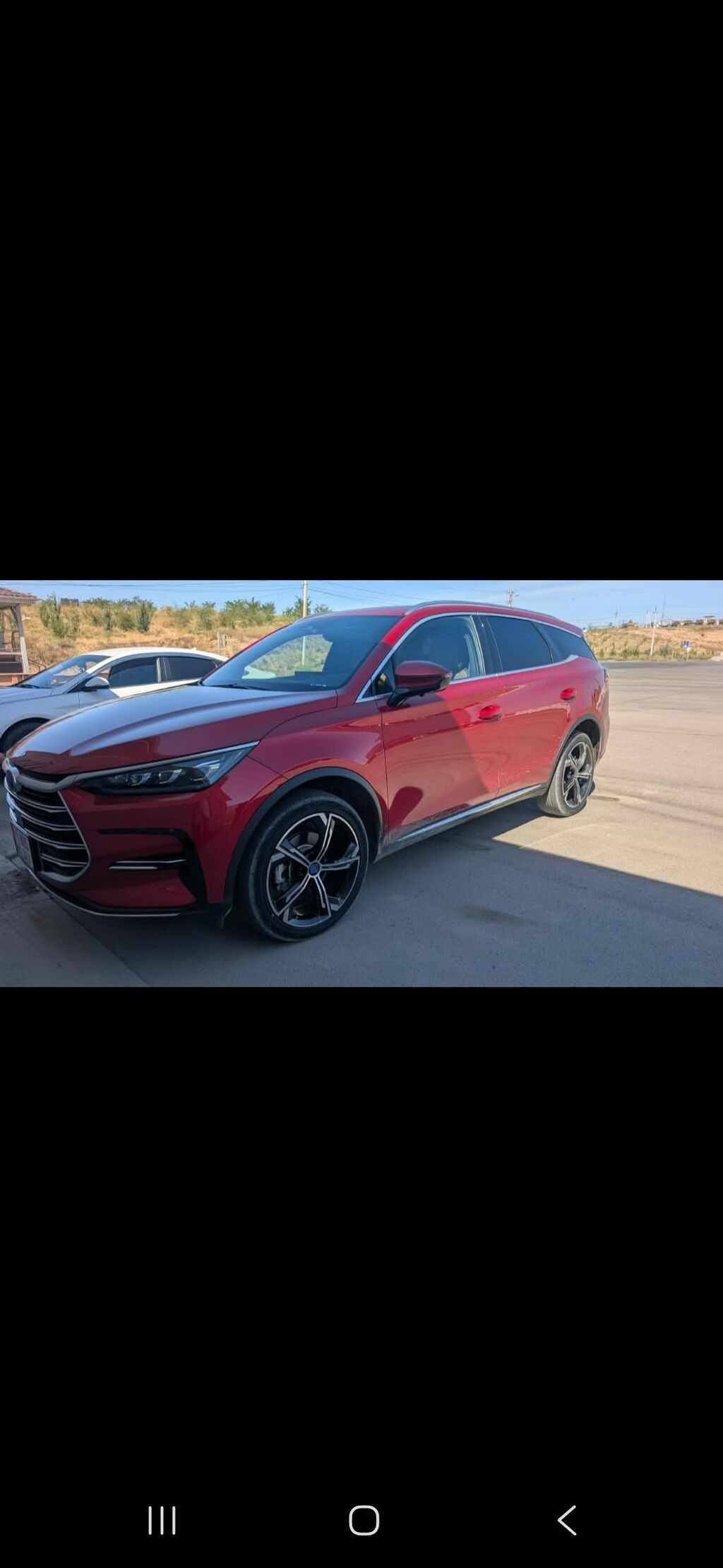 BYD Tang: 2023 г., 1.5 л, Вариатор, Гибрид, Кроссовер: фото 4