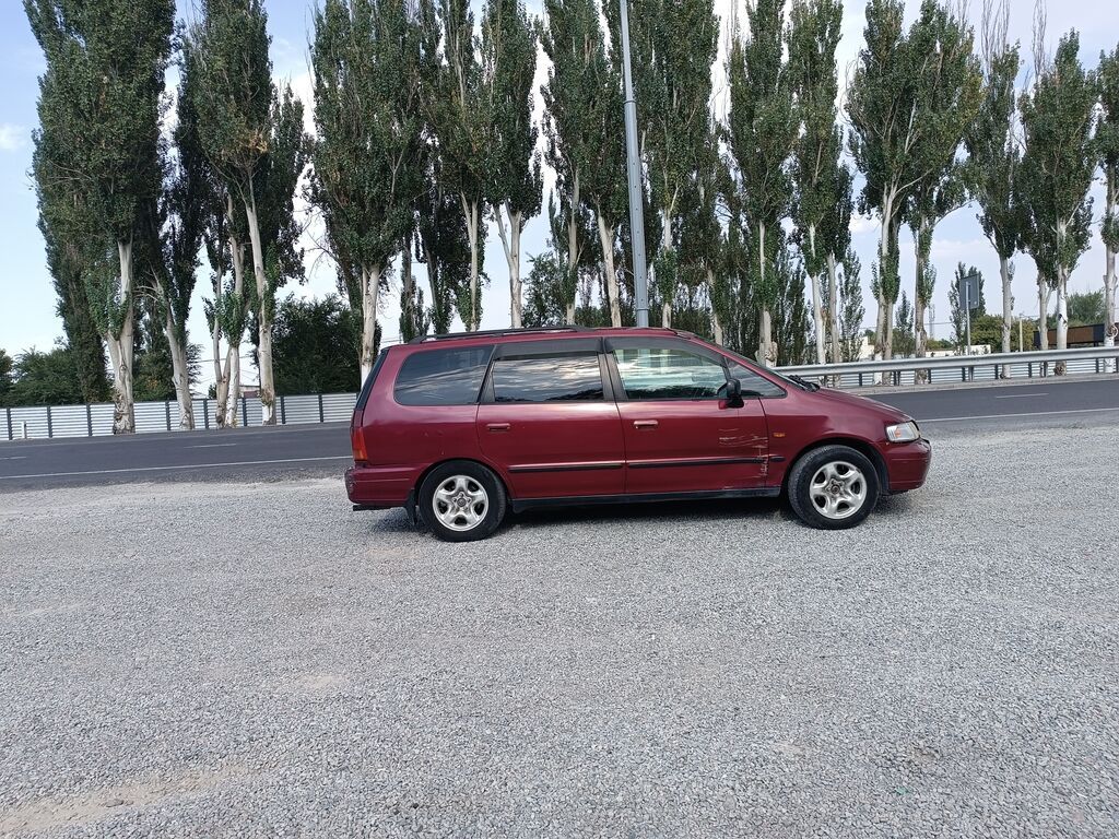 Honda Shuttle: 1996 г., 2.3 л, Автомат, Газ, Универсал: фото 3