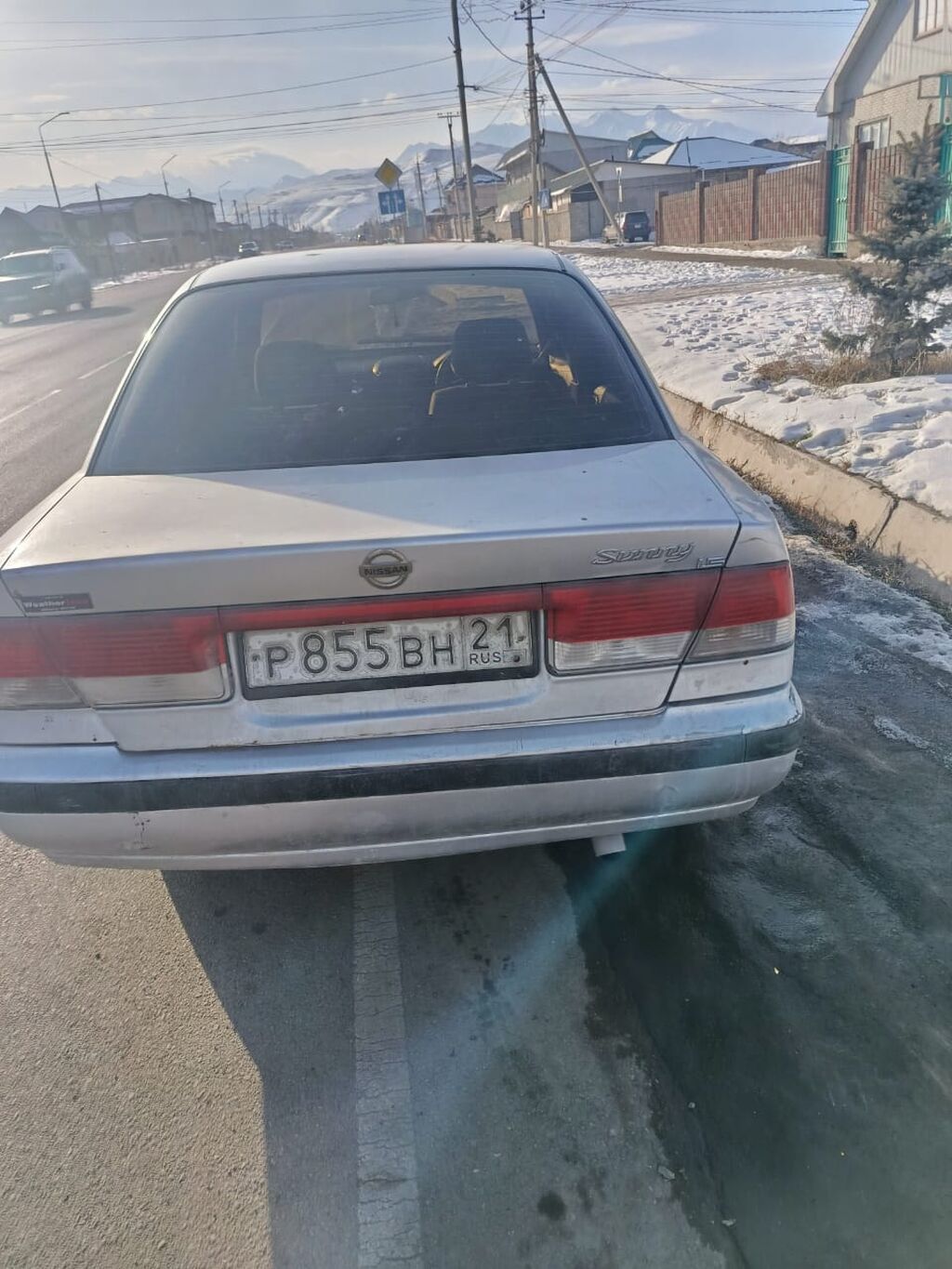 Nissan Sunny: 2000 г., 1.5 л, Автомат, Газ, Седан — фото 2