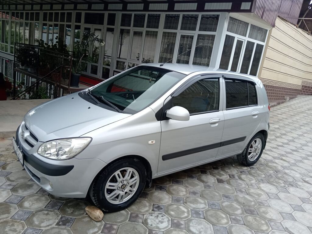 Hyundai Getz: 2008 г., 1.4 л, Механика, Бензин, Хэтчбэк: фото 2