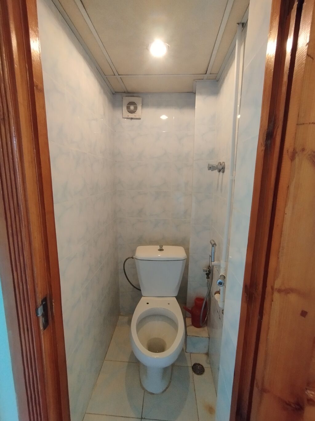 Saray, 3 otaqlı, Köhnə tikili, 67 kv. m