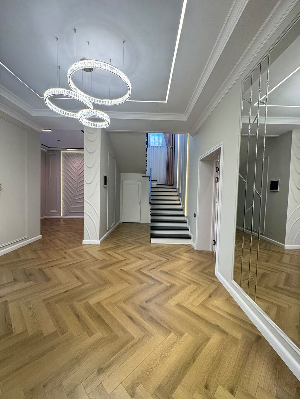 Продается шикарный особняк в классном районе жм Ынтымак Всего 6 комнат: фото 4