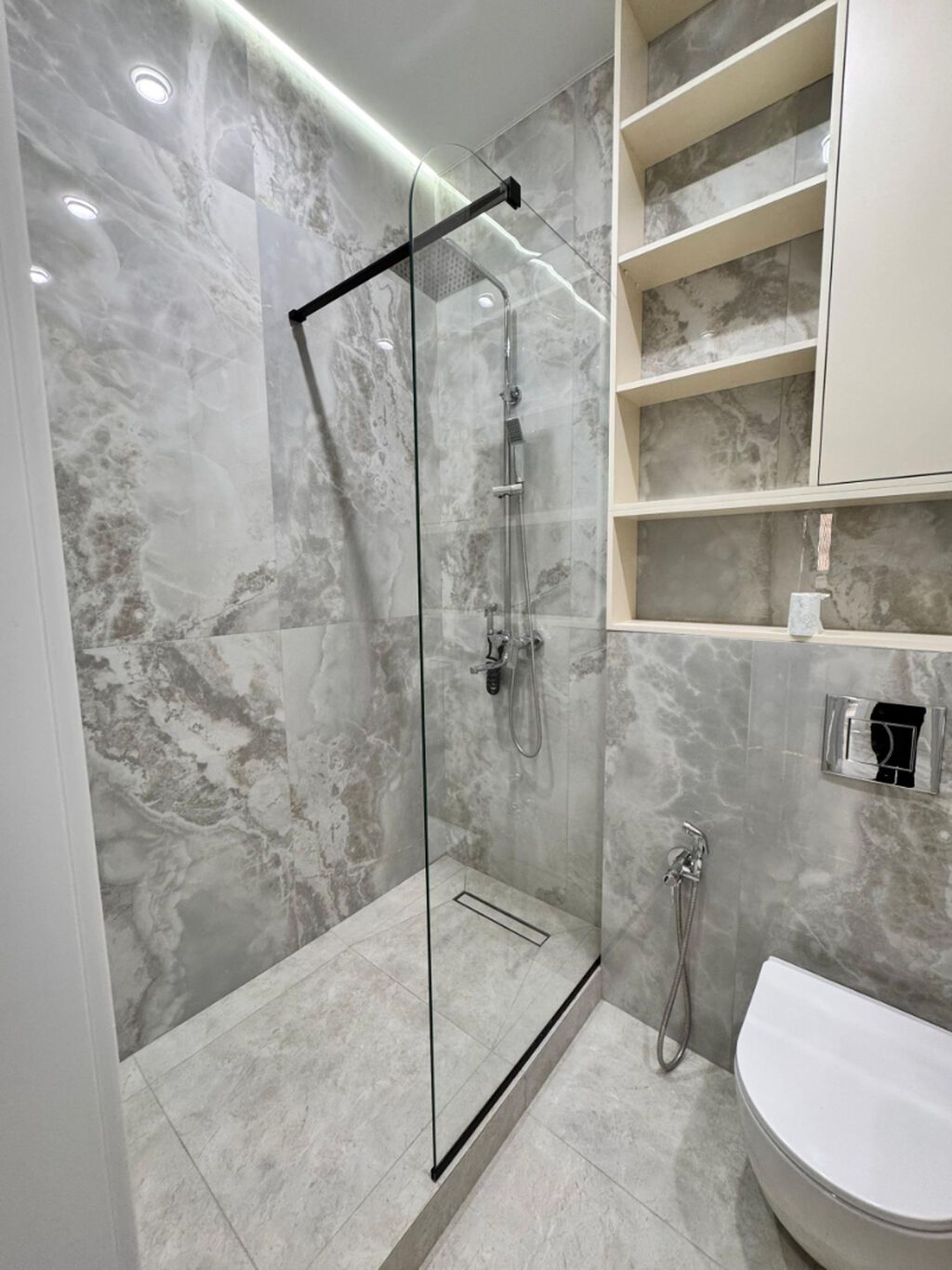 2 комнаты, 78 м², Элитка, Асанбай мкр Элитка, 2 этаж, Дизайнерский ремонт: фото 2