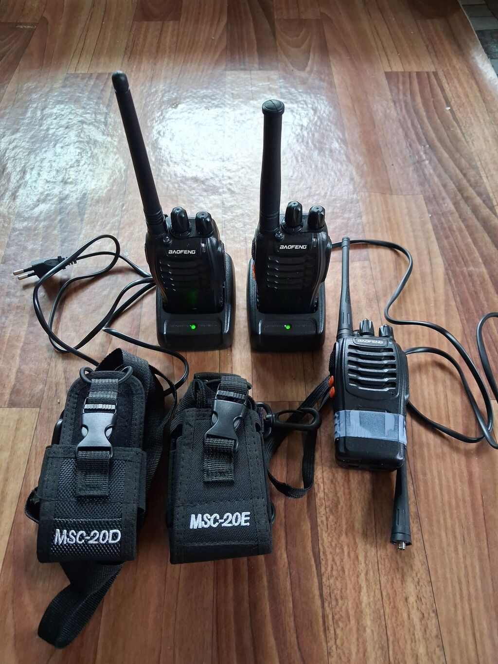 ПРОДАМ Рации BAOFENG BF-888S, UV-82, KENWOOD — комплект из 5 раций: фото 4
