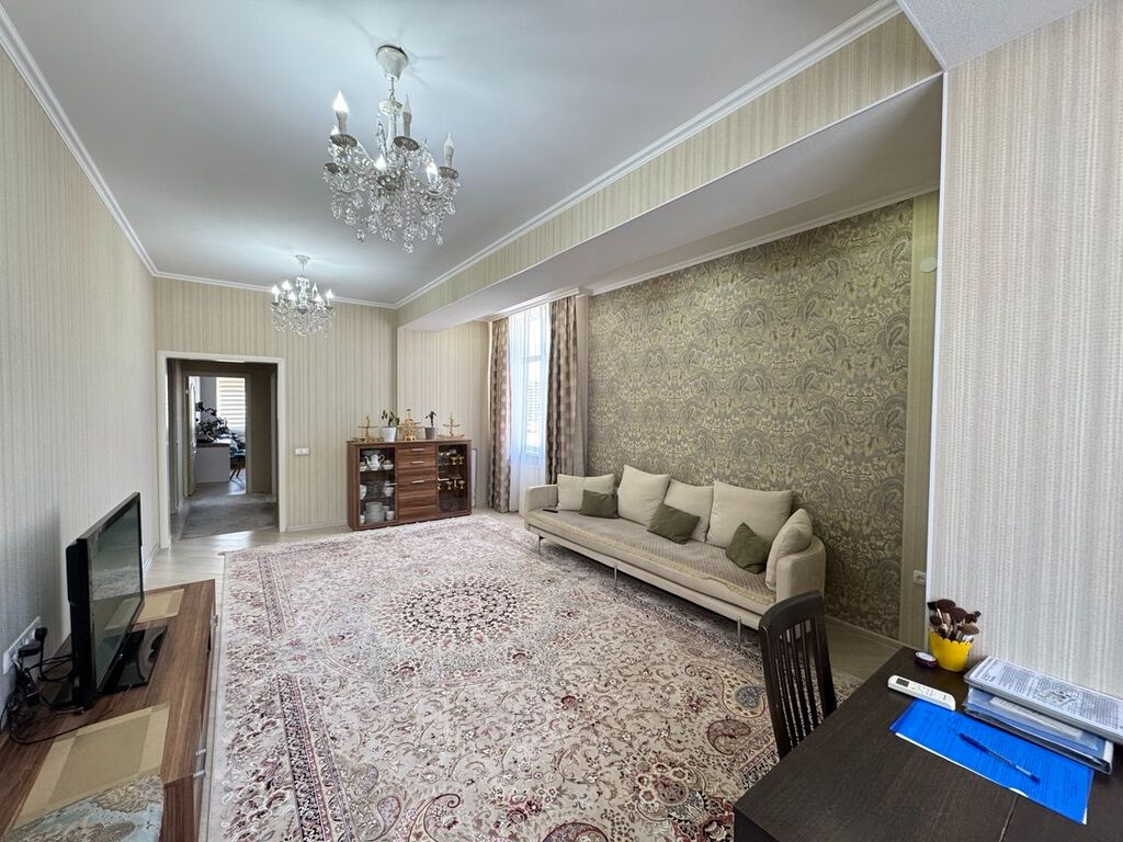 4 комнаты, 106 м², Асанбай мкр Элитка, 5 этаж, Евроремонт: фото 4