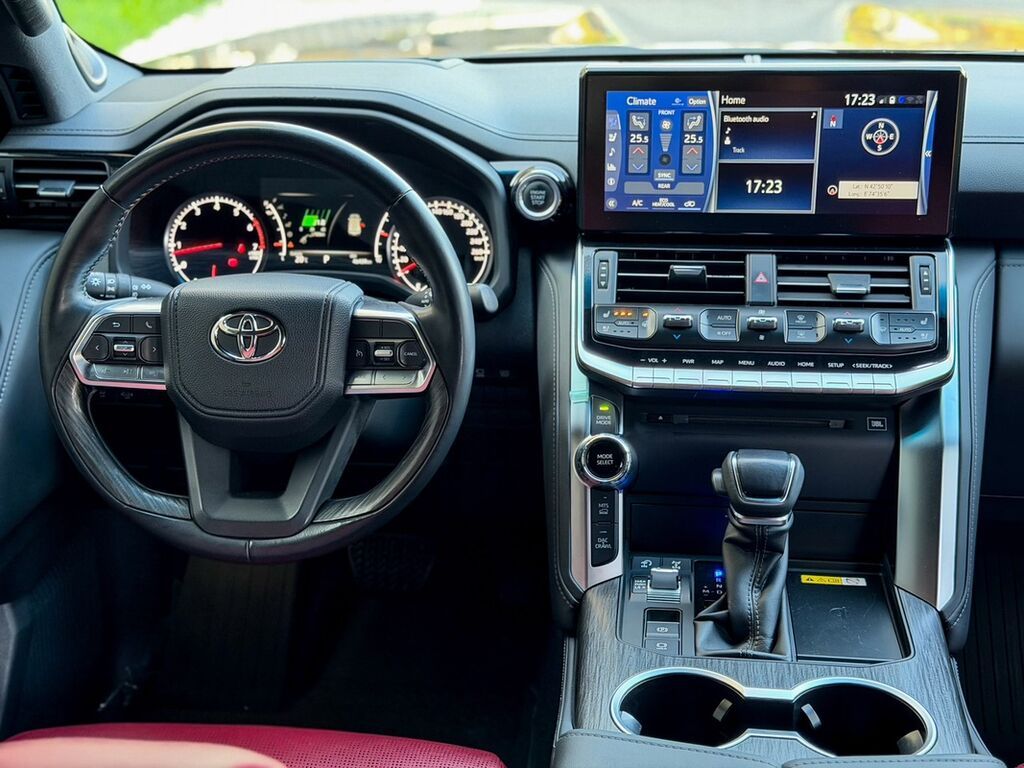 Toyota Land Cruiser: 2023 г., 3.5 л, Автомат, Бензин, Внедорожник: фото 7