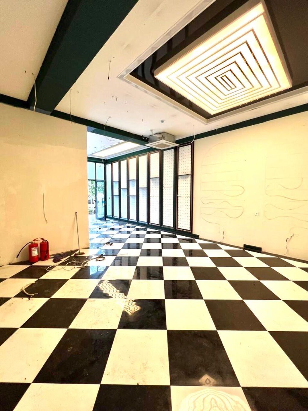 Azadlıq prospektində 77 m² obyekt icarəyə verilir Yer: Nəsimi