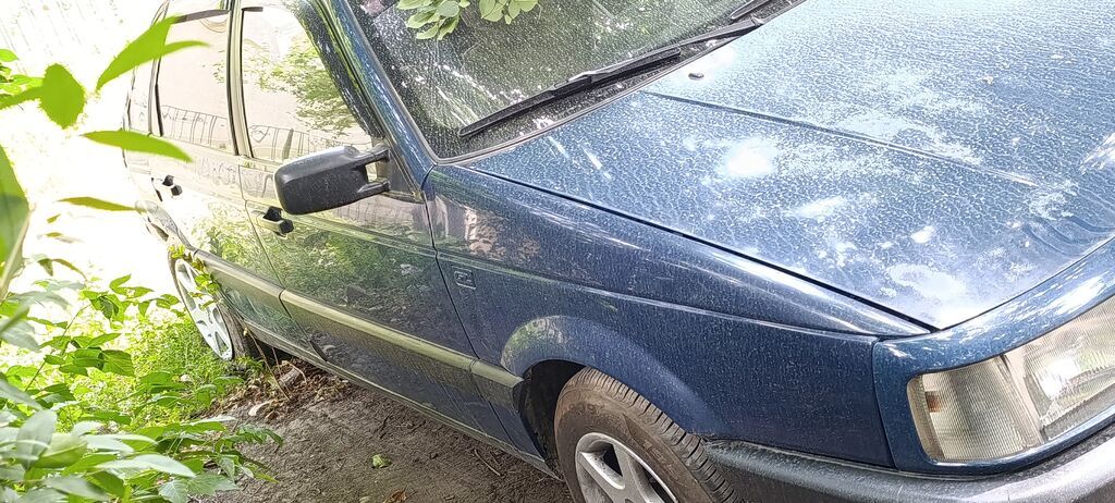 Volkswagen Passat: 1989 г., 1.8 л — фото 3