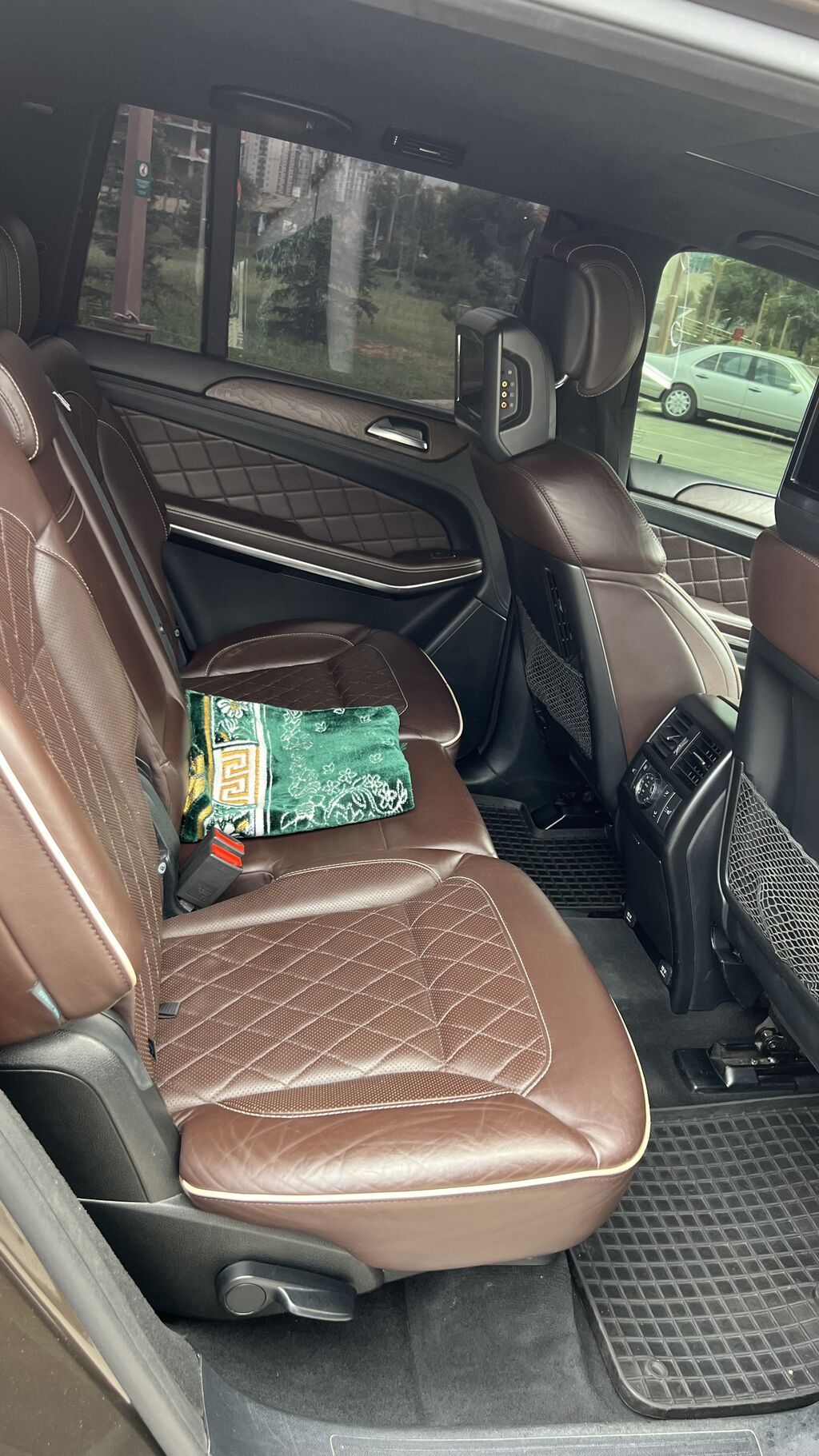 Mercedes-Benz GL-class AMG: 2013 г., 4.7 л, Автомат, Бензин, Внедорожник: фото 5