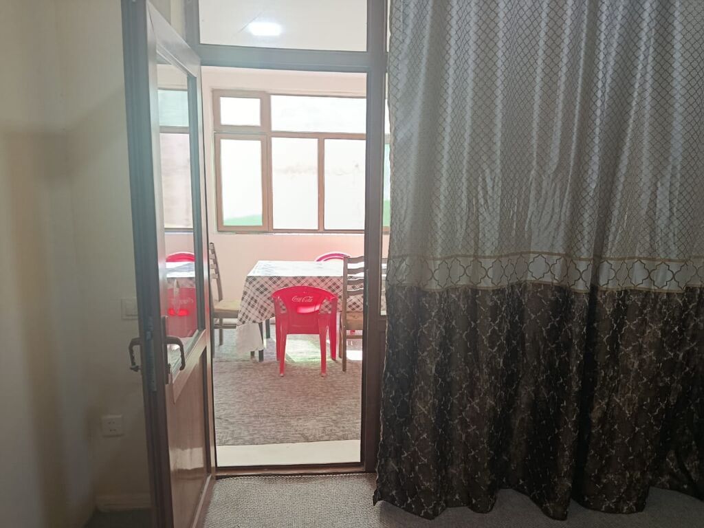 İcarəyə verilir günlük qalmağa Xüsusiyyətlər: - İşıqlı, böyük