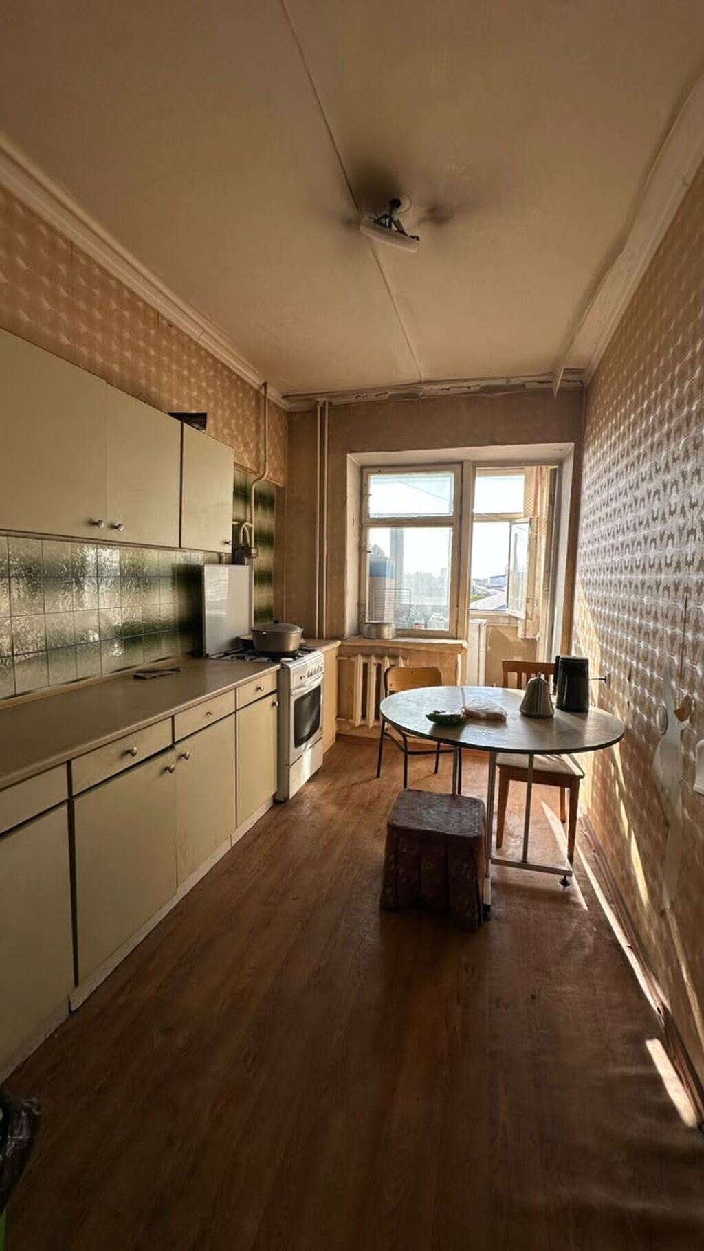 3 комнаты, 65 м², Молодая Гвардия 106 серия, 6 этаж, Старый ремонт: фото 6