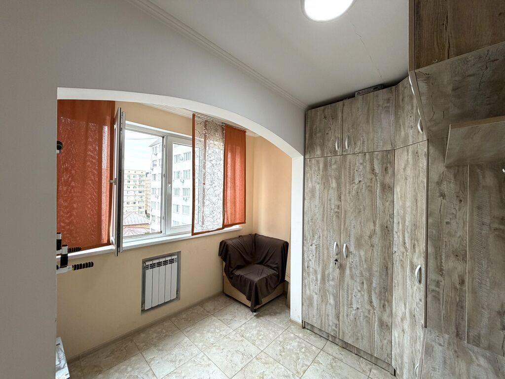 4 комнаты, 105 м², Южная Магистраль 106 серия улучшенная, 6 этаж, Косметический ремонт: фото 2