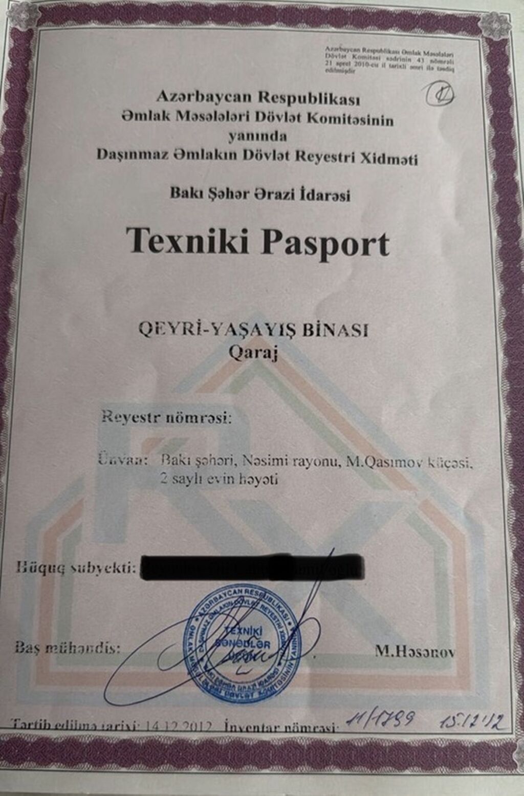 Qapalı qaraj/saxlama sahəsi - Avtomatik seksional qaraj qapısı