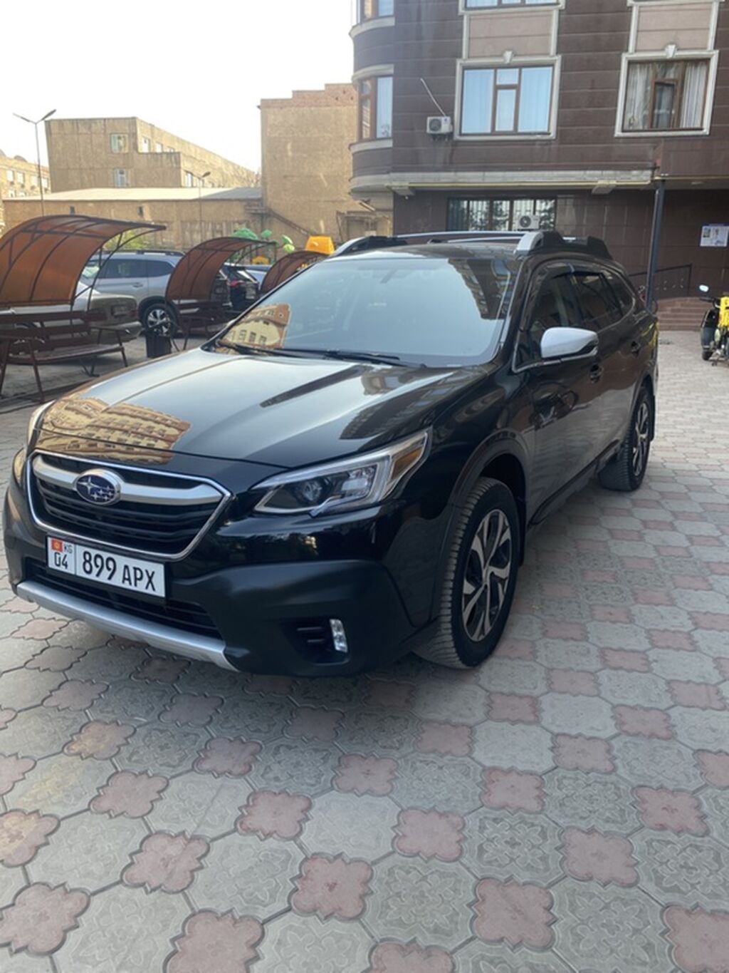 Subaru Outback: 2022 г., 2.5 л, Вариатор, Бензин, Универсал: фото 1