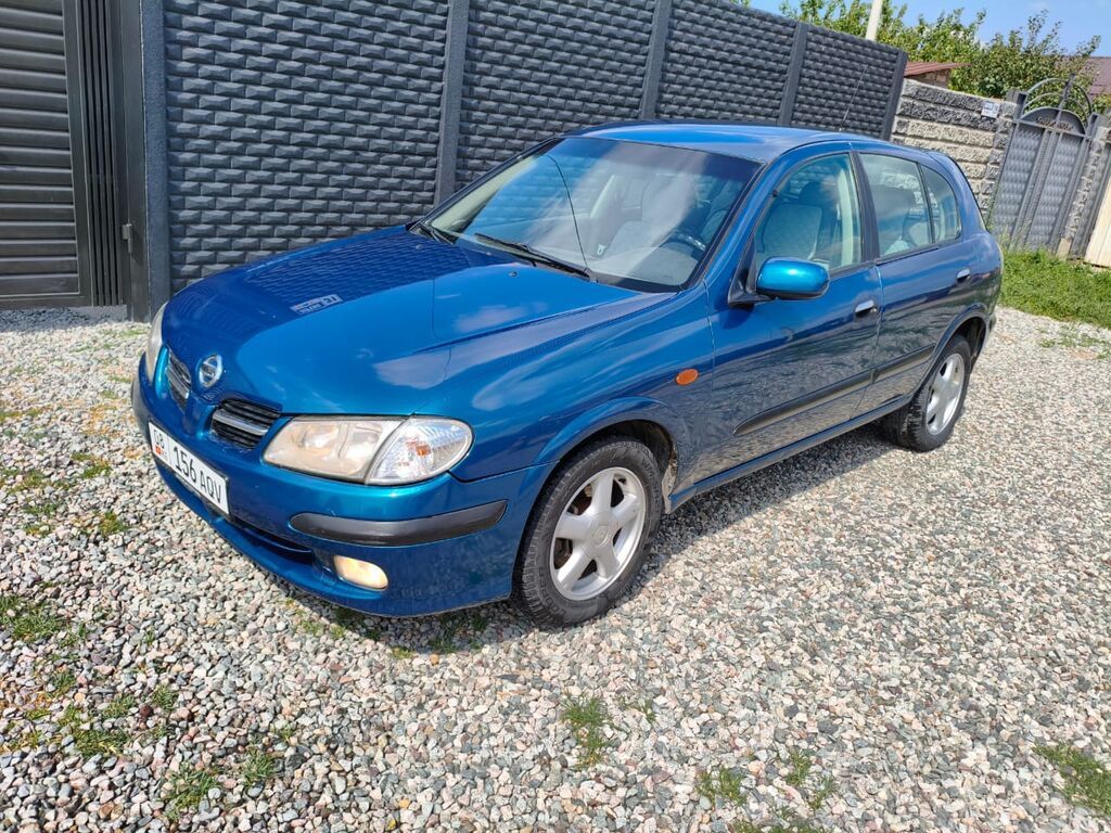 Nissan Almera 2002 г., 1.8 л, автомат, бензин, хэтчбек: фото 7