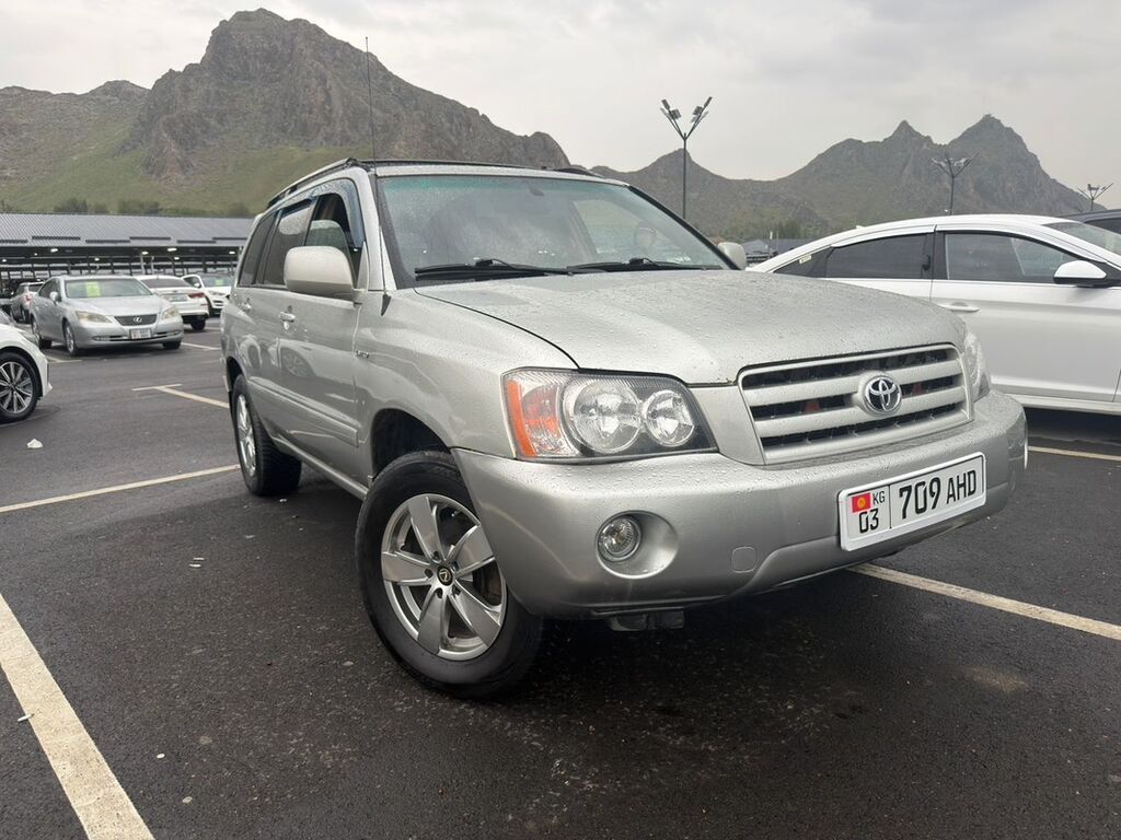 Toyota Highlander: 2001 г., 3 л, Автомат, Газ, Кроссовер: фото 2