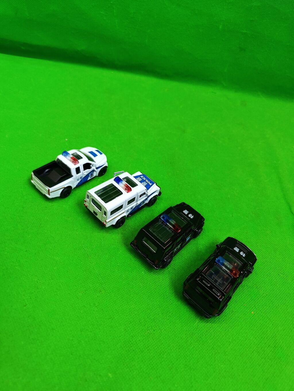 Модельки металлические игрушки машинки в наборе Комплектация товара: фото 4