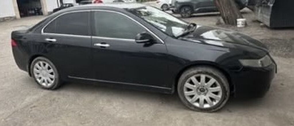 Honda Accord: 2003 г., 2 л, Автомат, Бензин, Седан: фото 3