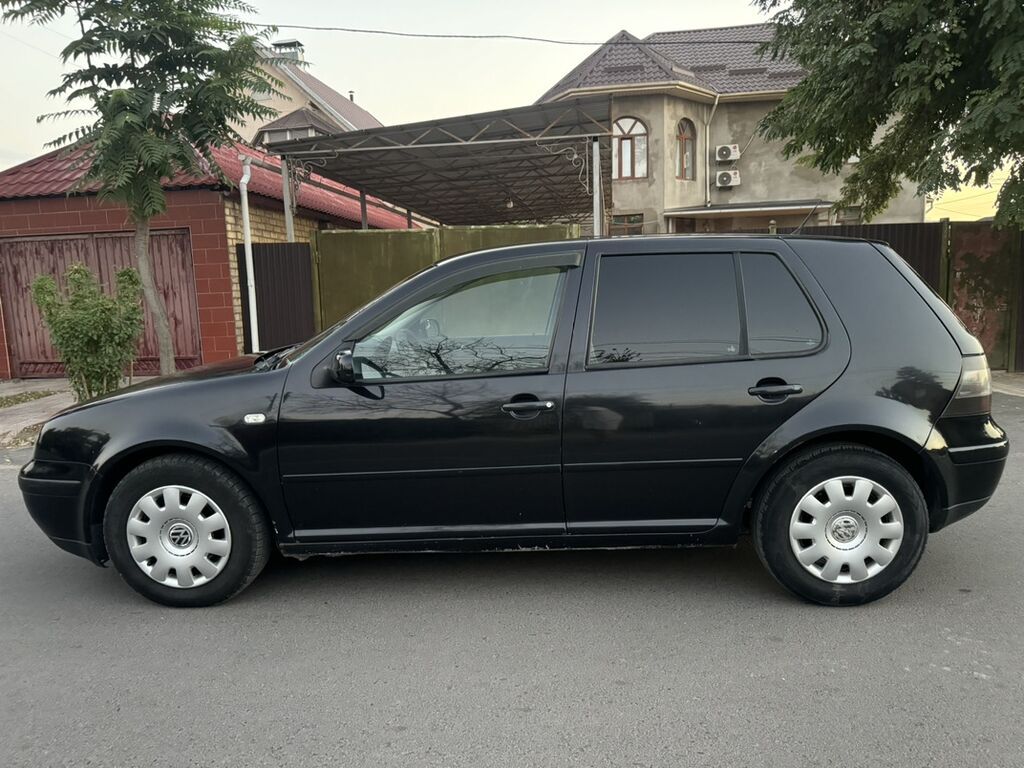 Volkswagen Golf: 2003 г., 2 л, Автомат, Бензин, Хэтчбэк: фото 5