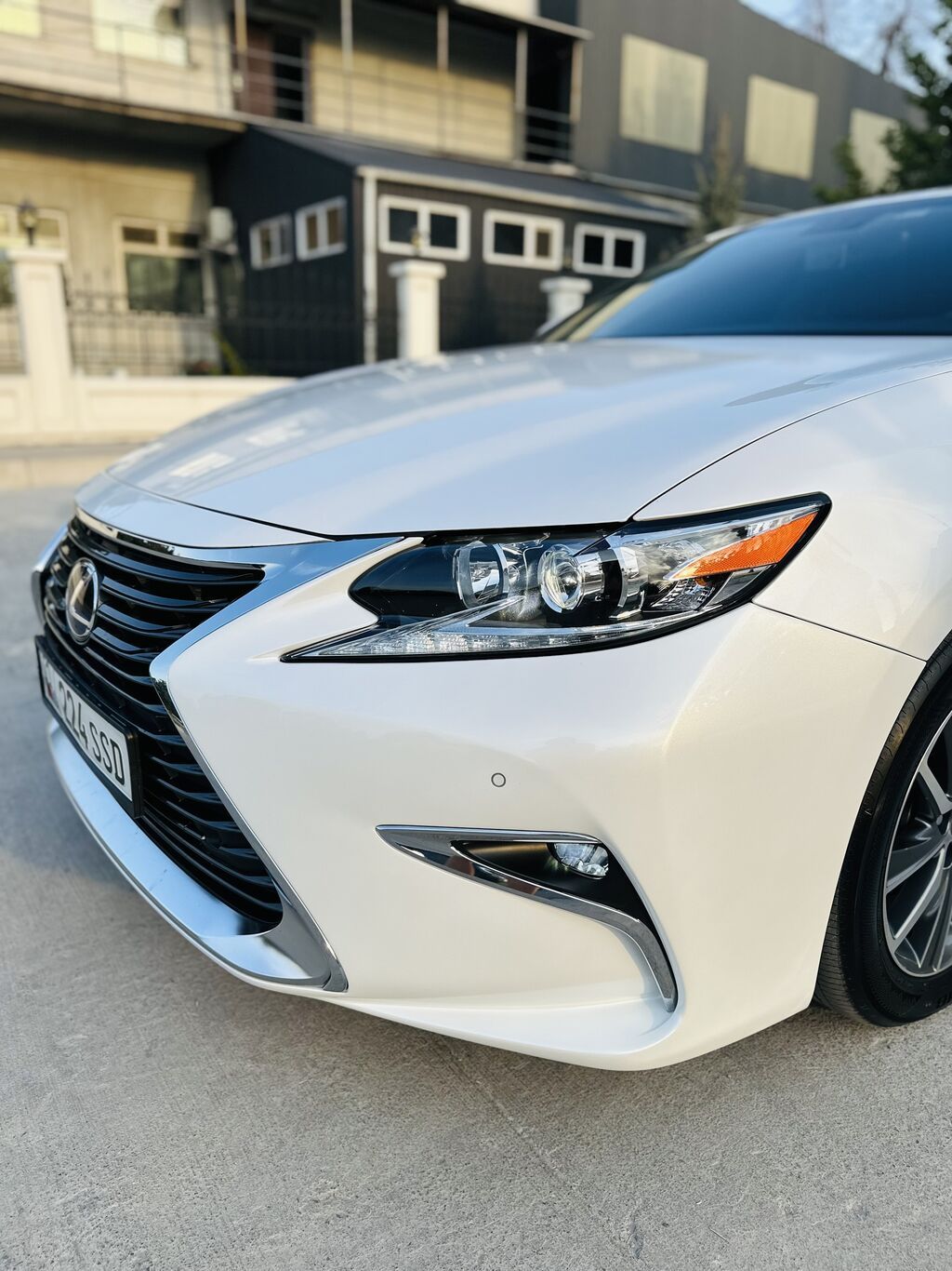Lexus ES: 2016 г., 2.5 л, Автомат, Гибрид, Седан: фото 8
