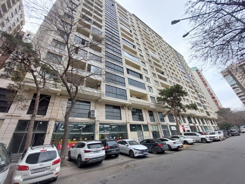 Mənzil, 3 otaqlı, 142 m², satılır, Bakı — 2