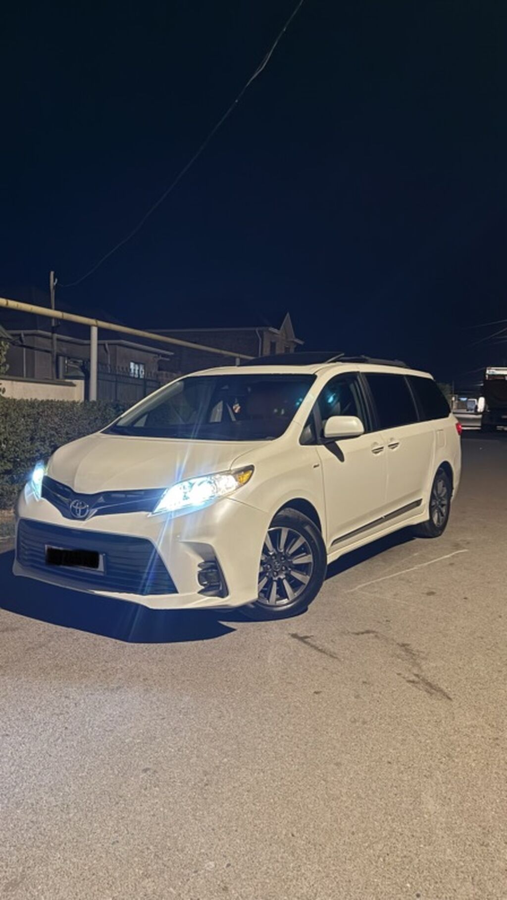 Toyota Sienna: 2018 г., 3.5 л, Автомат, Бензин, Минивэн: фото 7