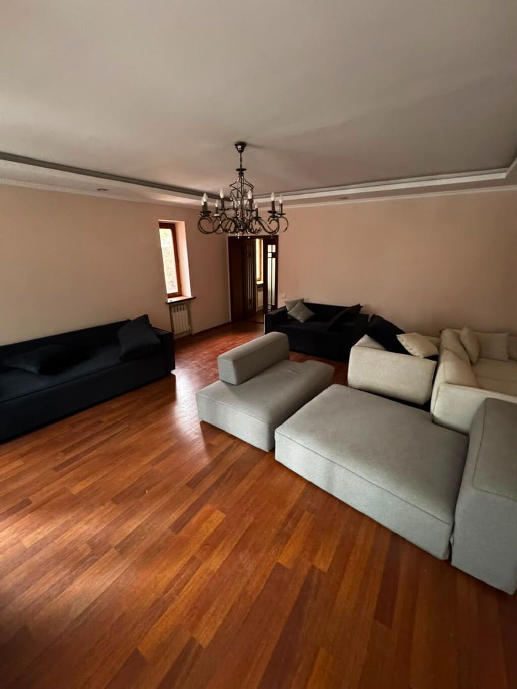 1300 м², 6 комнат и более, Филармония: фото 7