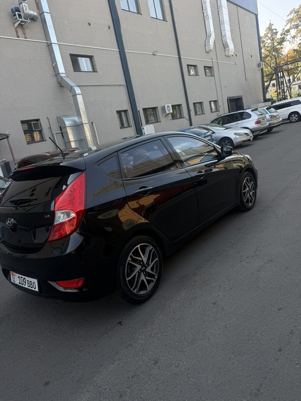 Hyundai Accent: 2019 г., Хэтчбэк: фото 2