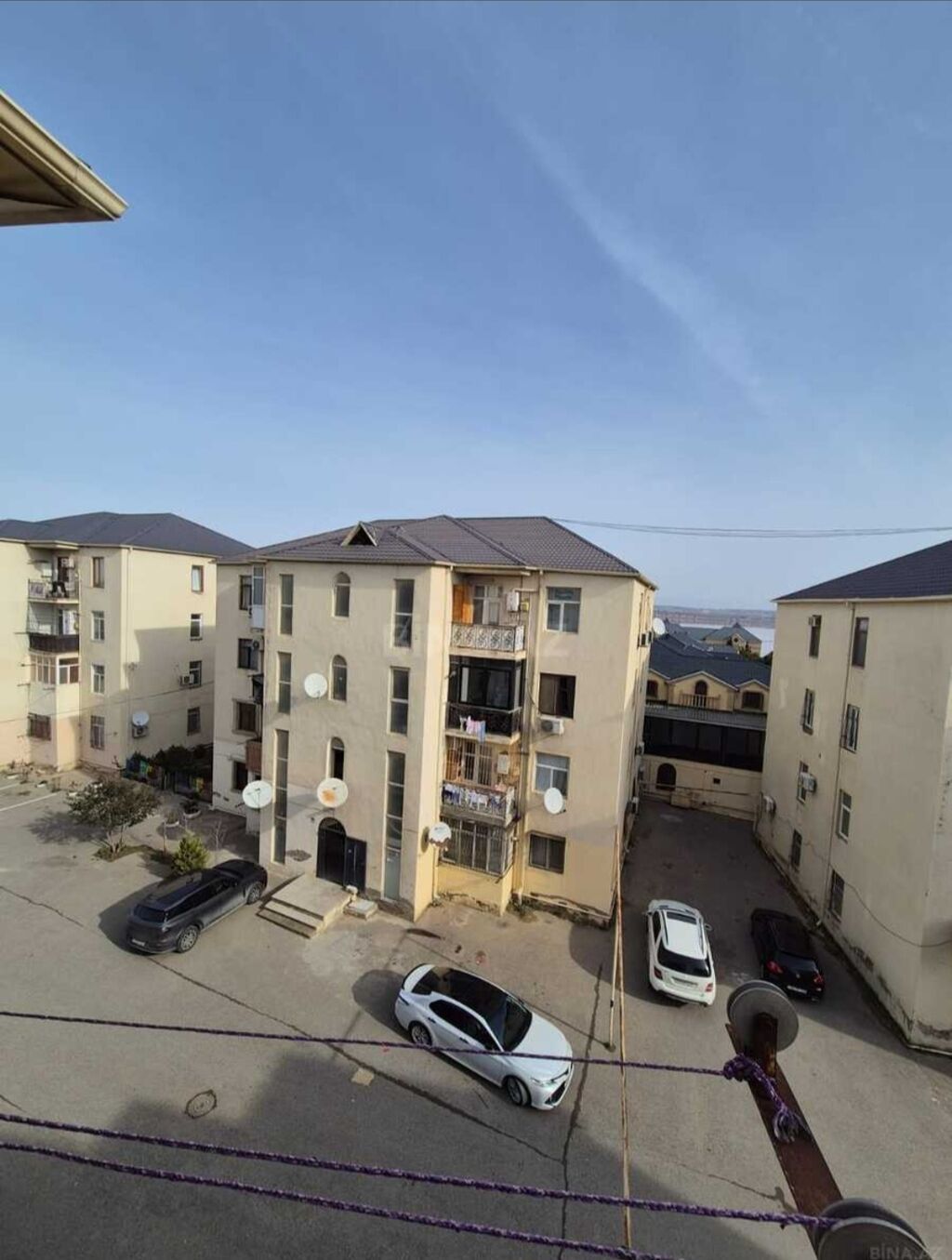 3 otaqlı, 84 kv. m, Kredit yoxdur, Yeni təmirli