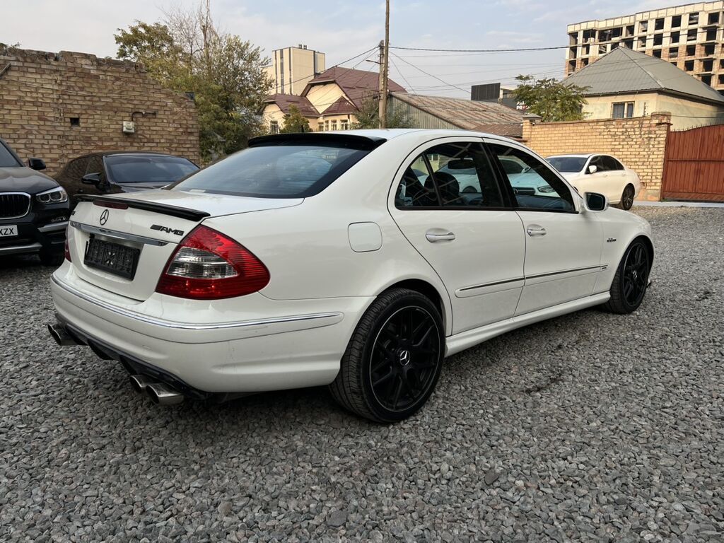 Mercedes-Benz E-Class: 2003 г., 5.5 л, Автомат, Бензин, Седан: фото 4
