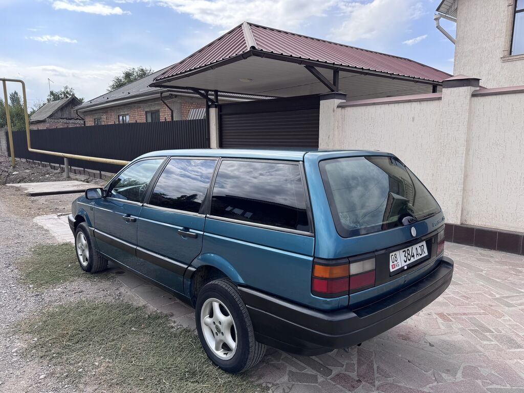 Volkswagen Passat: 1991 г., 1.8 л, Механика, Бензин, Универсал: фото 6