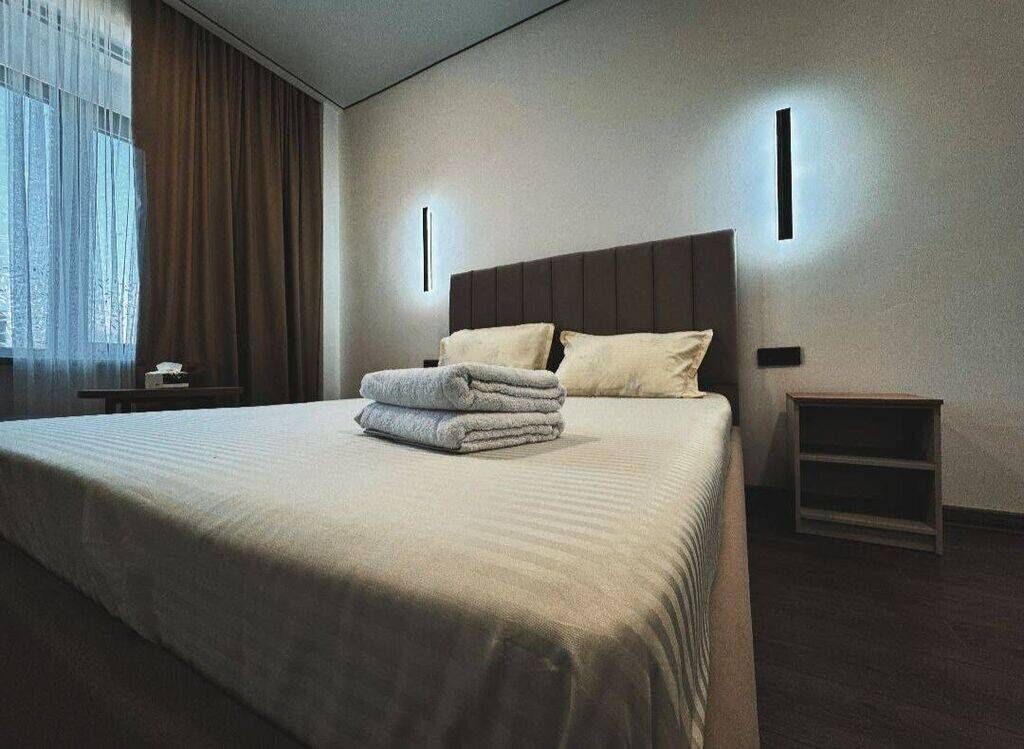 1 комната, Восток-5 мкр, Душевая кабина, Кондиционер, Парковка, фото 3