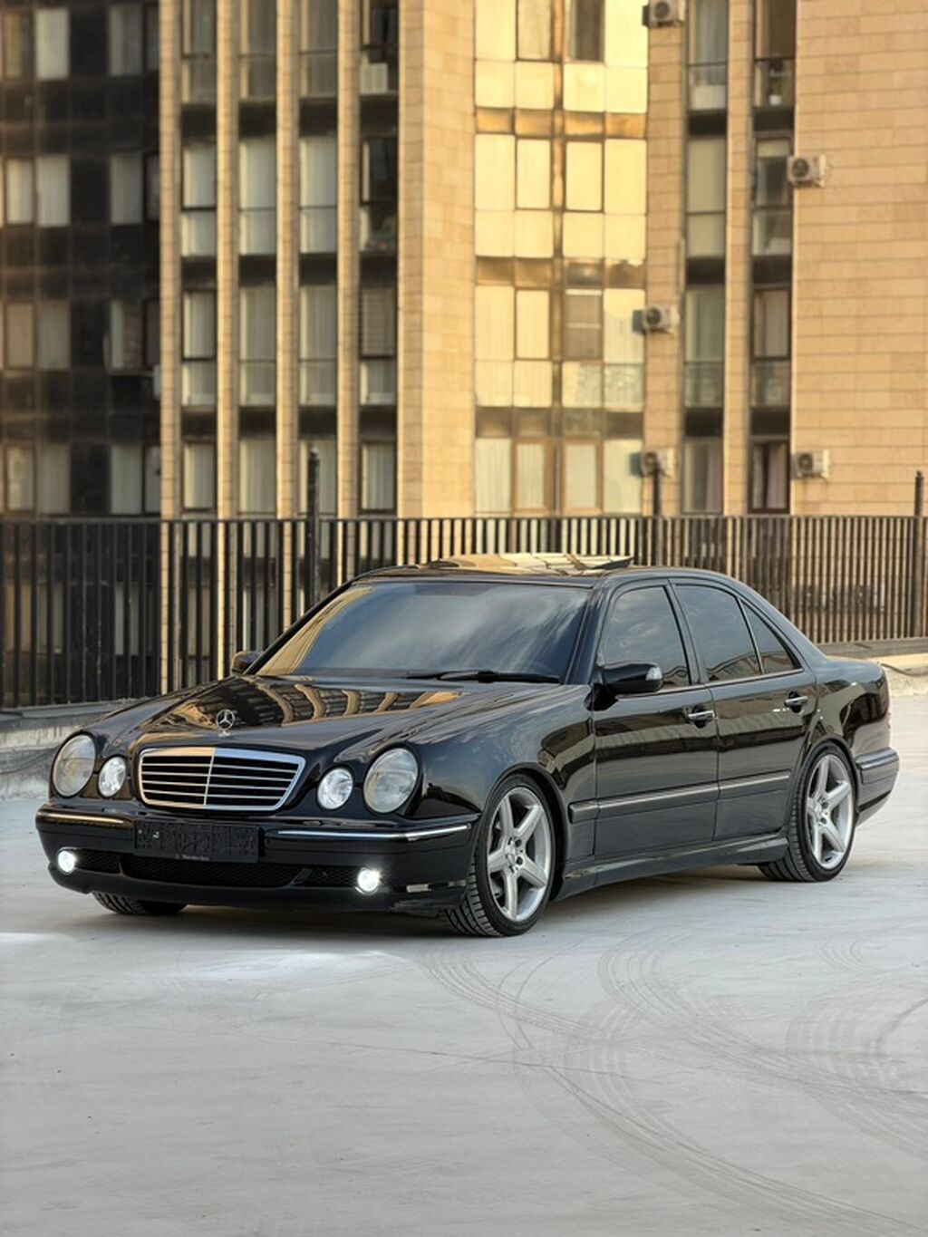 Mercedes-Benz E-класс AMG: 2001 г., Автомат, Седан: фото 7