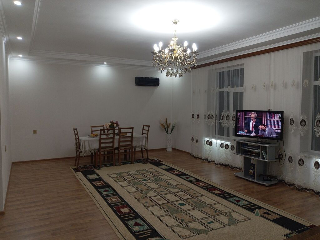 Digah, 200 kv. m, 4 otaqlı, Hovuzsuz, Kombi, Qaz, İşıq