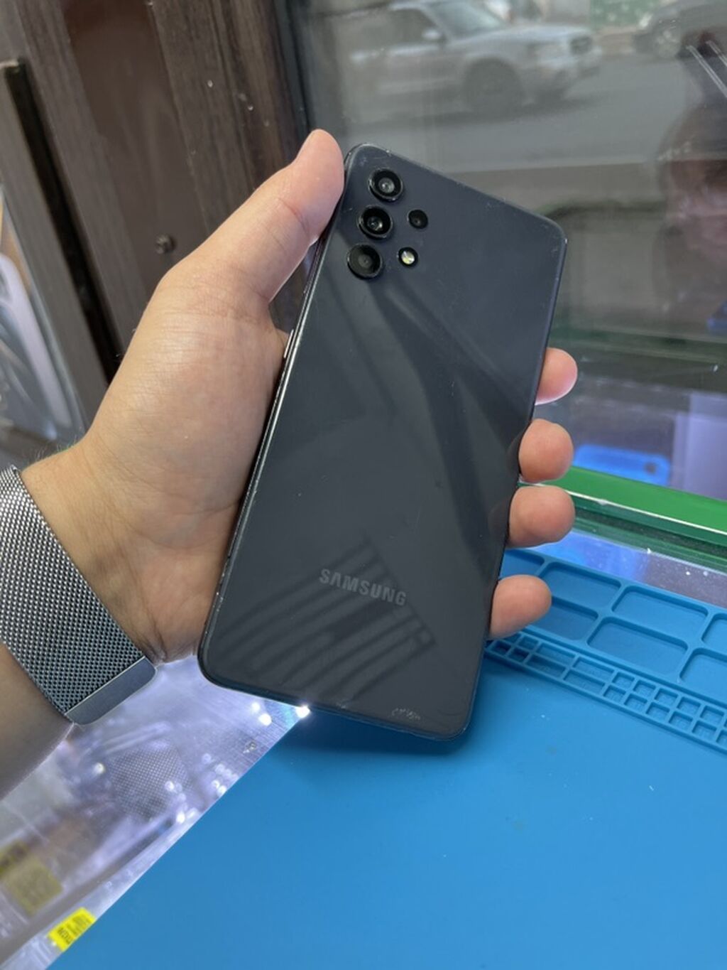 Samsung Galaxy A32 (модель SM-A325F/DS), цвет чёрный. 128 GB Основные: фото 2