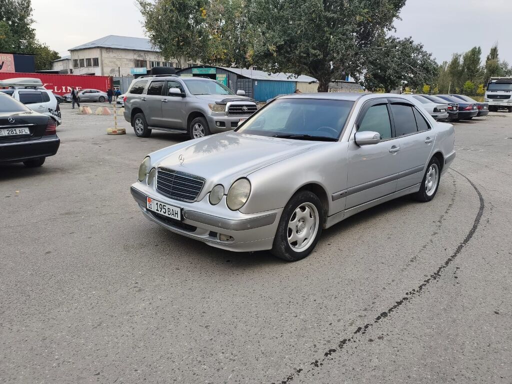 Mercedes-Benz E-Class: 2000 г., 3.2 л, Автомат, Дизель, Седан: фото 8