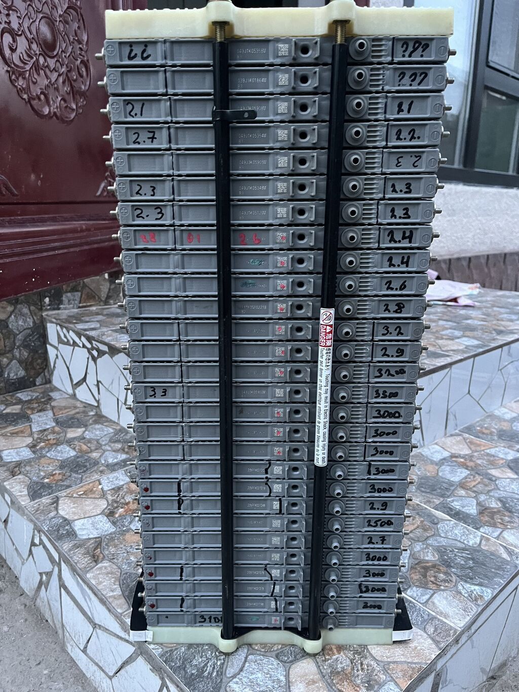 Высоковольтная батарея (HV battery pack) для гибридного автомобиля: фото 2