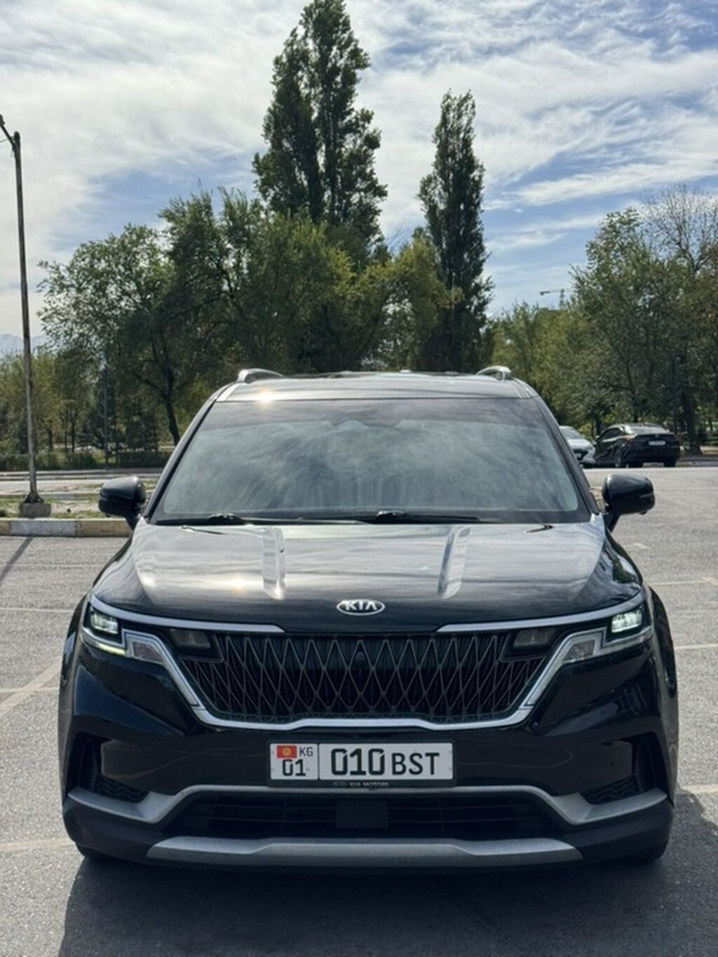 Kia Carnival: 2021 г., 2.2 л, Автомат, Дизель, Минивэн: фото 2