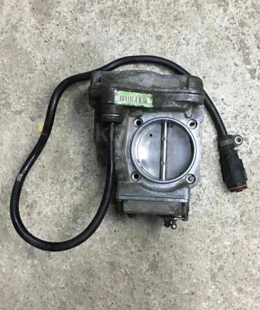 Дроссельная заслонка на Mercedes Benz. W124: 250 USD Дроссельные ...