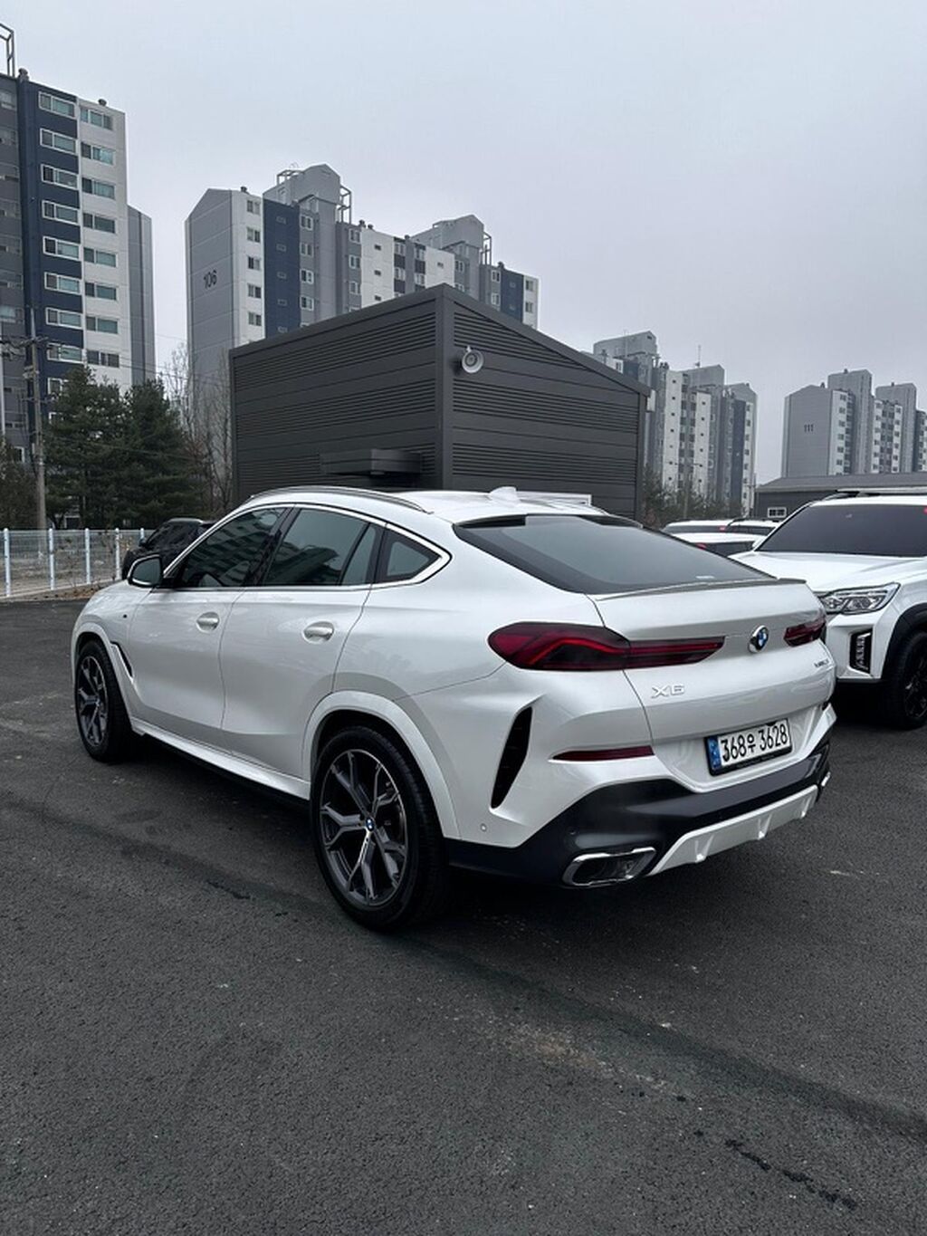 BMW X6: 2021 г., Автомат, Кроссовер: фото 8