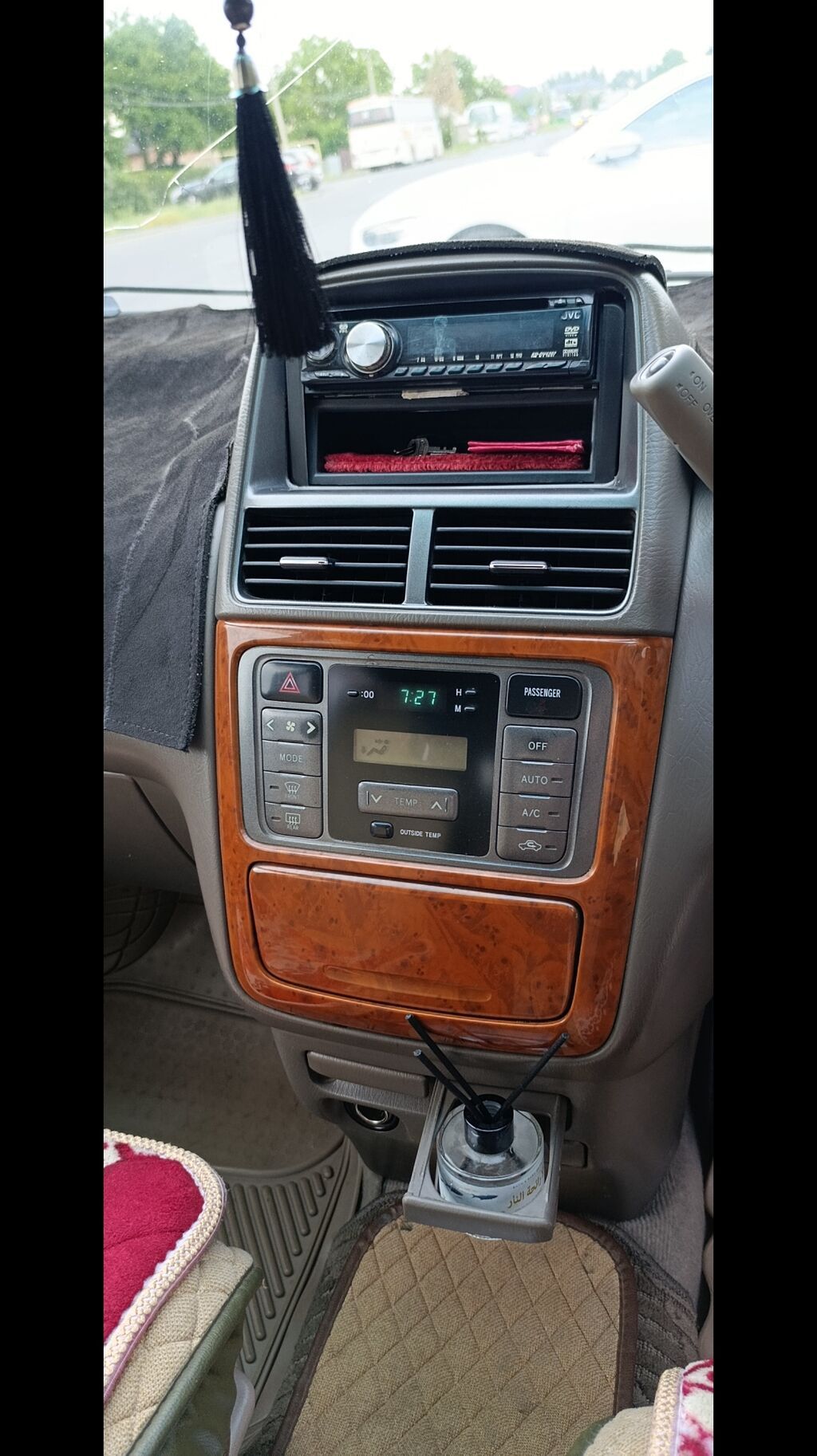 Toyota Gaia: 2004 г., 2 л, Автомат, Бензин, Минивэн: фото 6