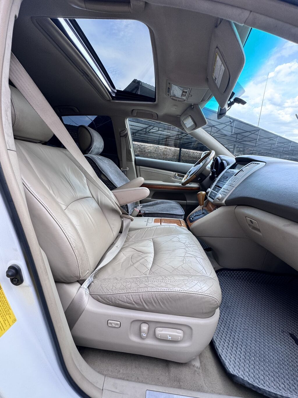 Lexus RX: 2008 г., 3.5 л, Автомат, Бензин, Внедорожник: фото 7