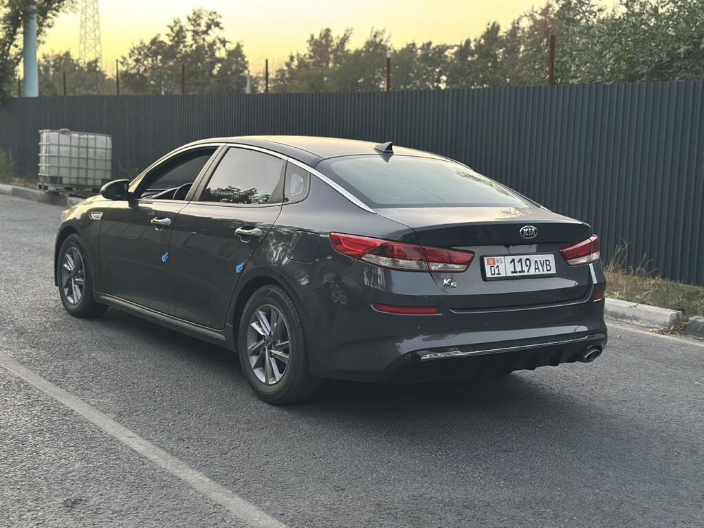 Kia K5: 2019 г., 2 л, Автомат, Бензин, Седан: фото 4